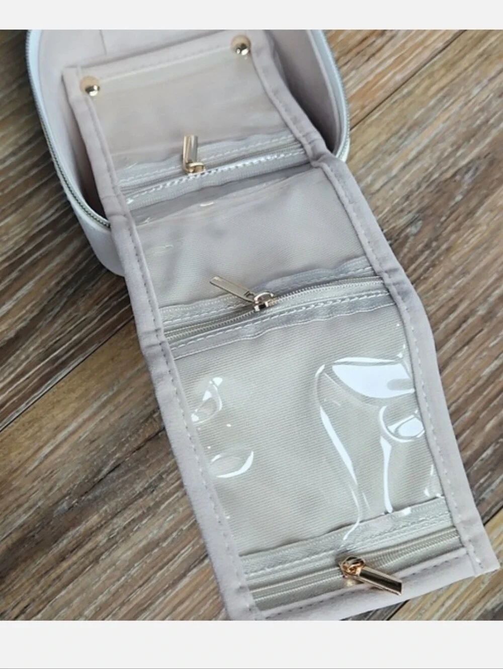 NWOT Kirkland's Home Jewelry Travel Box Square White Gold D Monogrammed